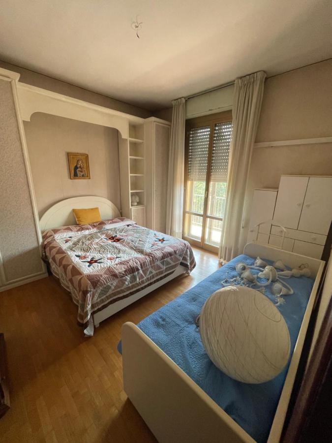 Gramsci First Apartment Modena Exterior photo